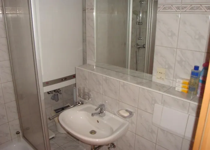 Alpen Pyrkestrasse *